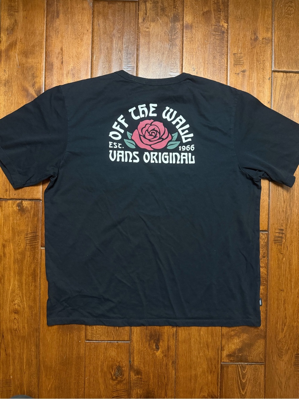 Vans Men's Black 'Off The Wall' Rose Graphic T-Shirt